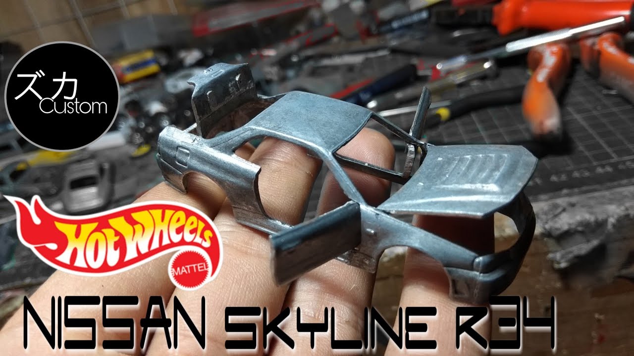 Membuat engsel pintu hotwheels Nissan Skyline r34
