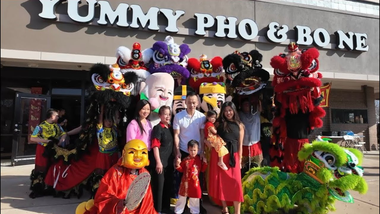 Grand Opening And Lunar New Year Celebration At Yummy Pho & Bo Ne In Sugar Land TX / Lion Dance