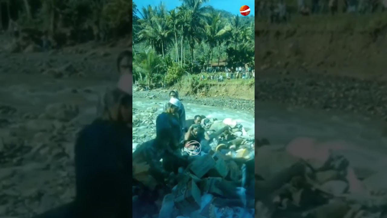 Momen Haru di Gayo: Warga Beri Durian untuk Prajurit TNI yang Bantu Korban Bencana