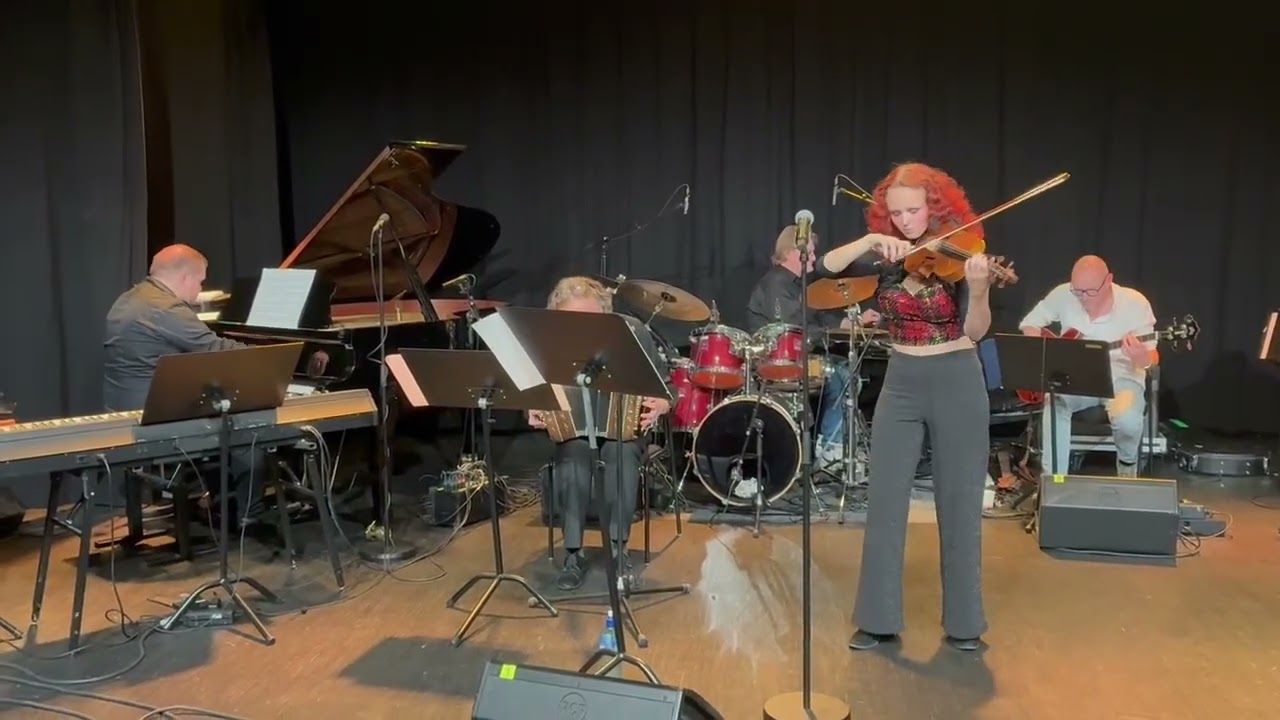 Jeg spiller Oblivion (Piazzolla) på eksamenskonsert