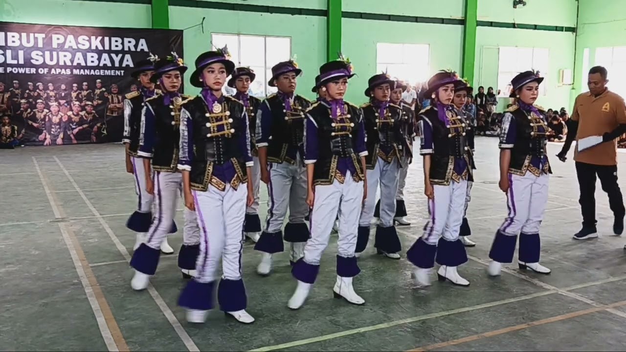 SANG WANITA | PENAMPILAN PASKIBRA SMPN 1 TIKUNG - LAMONGAN TIM A DI LKBB AURA MAN 2 MOJOKERTO