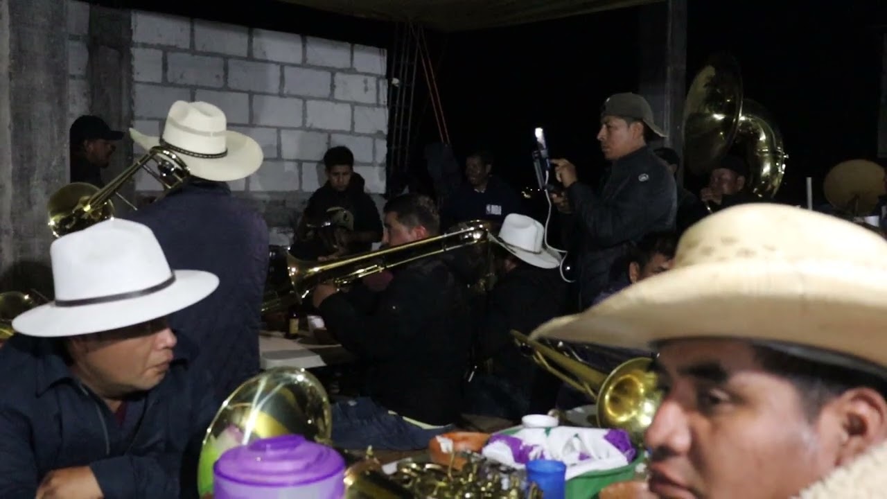 Banda de La Concepción tocando en El Tejocote de Hidalgo Gro., cuarto viernes de cuaresma😍😱