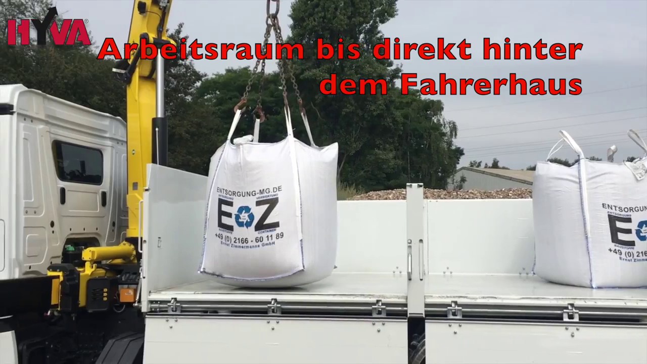 HyvaCrane mit 3 Seiten Kipper