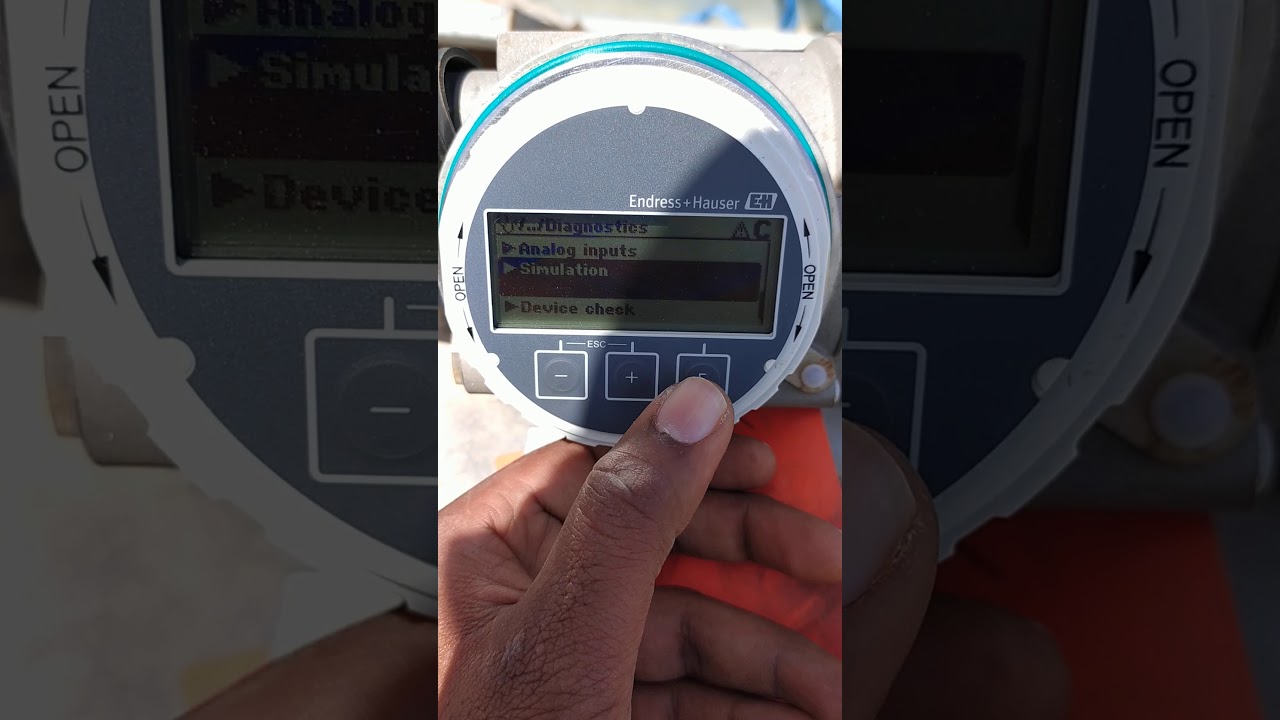 Level transmitter  simulation