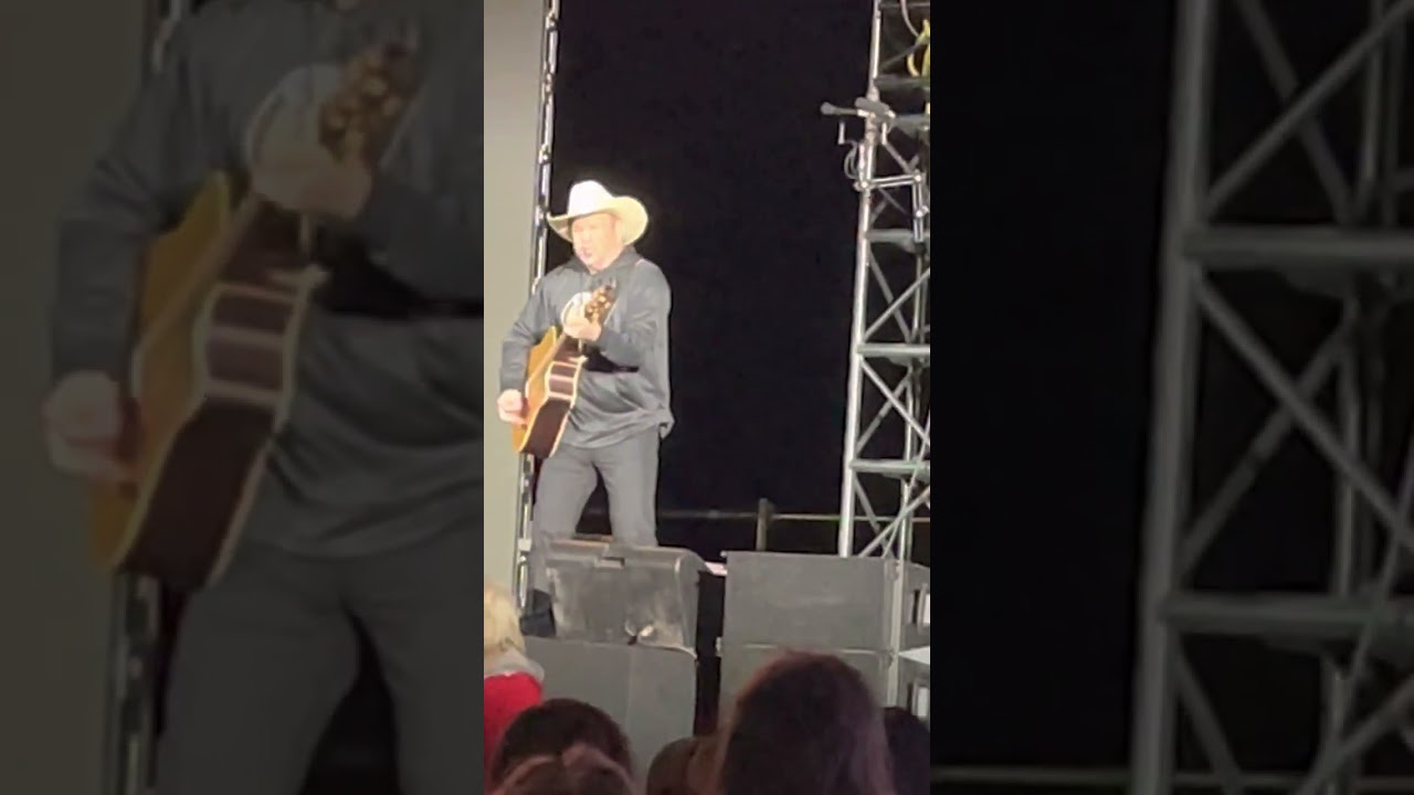 Garth brooks, private party bass pro