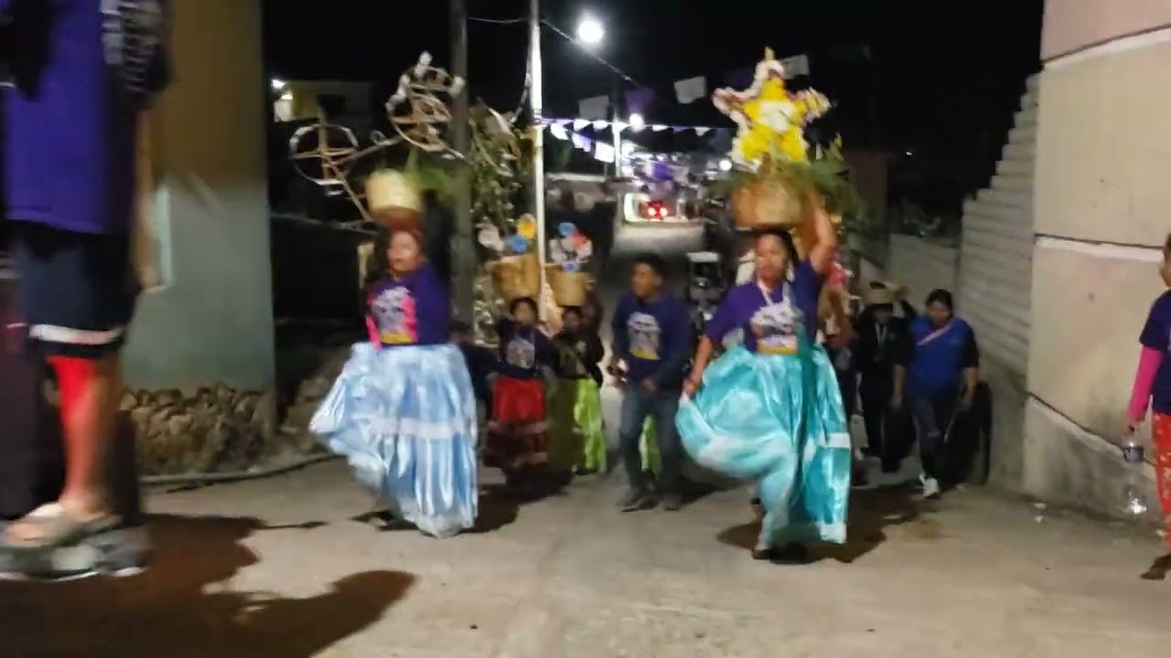 Recorrido de la calenda relevos tlaxiaco a ihualtepec 08 de marzo 2026