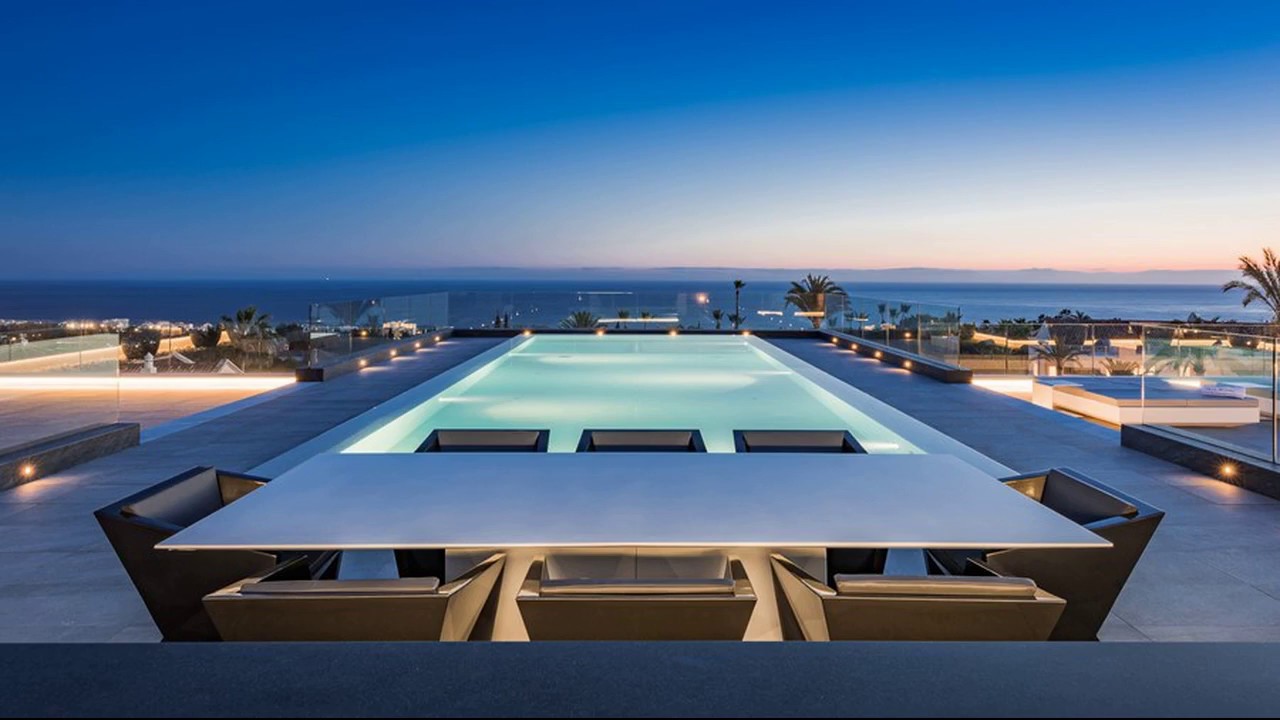 Villa for sale Sierra Blanca, Marbella/ Вилла на продажу Сьерра-Бланка, Марбелья