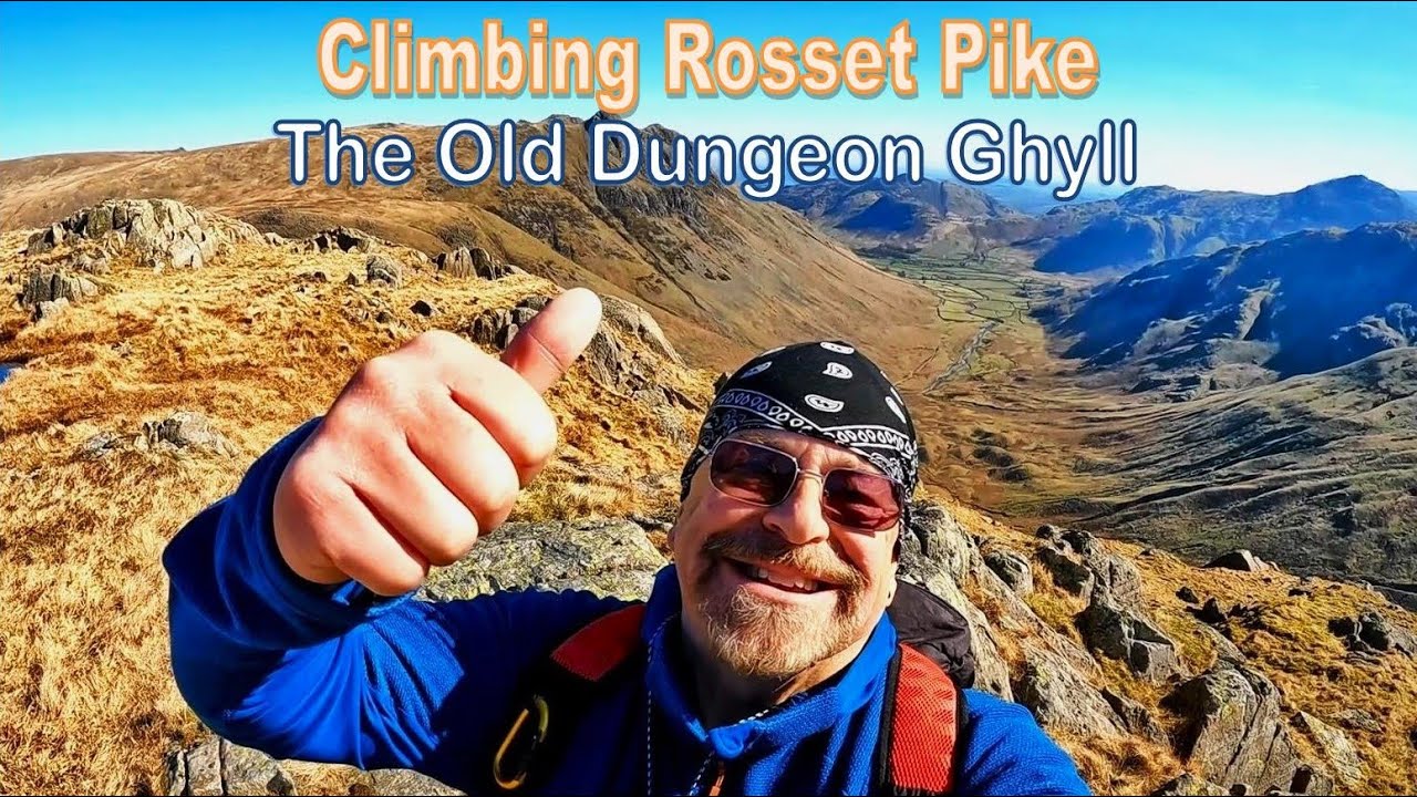 Climbing Rosset Pike from The Old Dungeon Ghyll