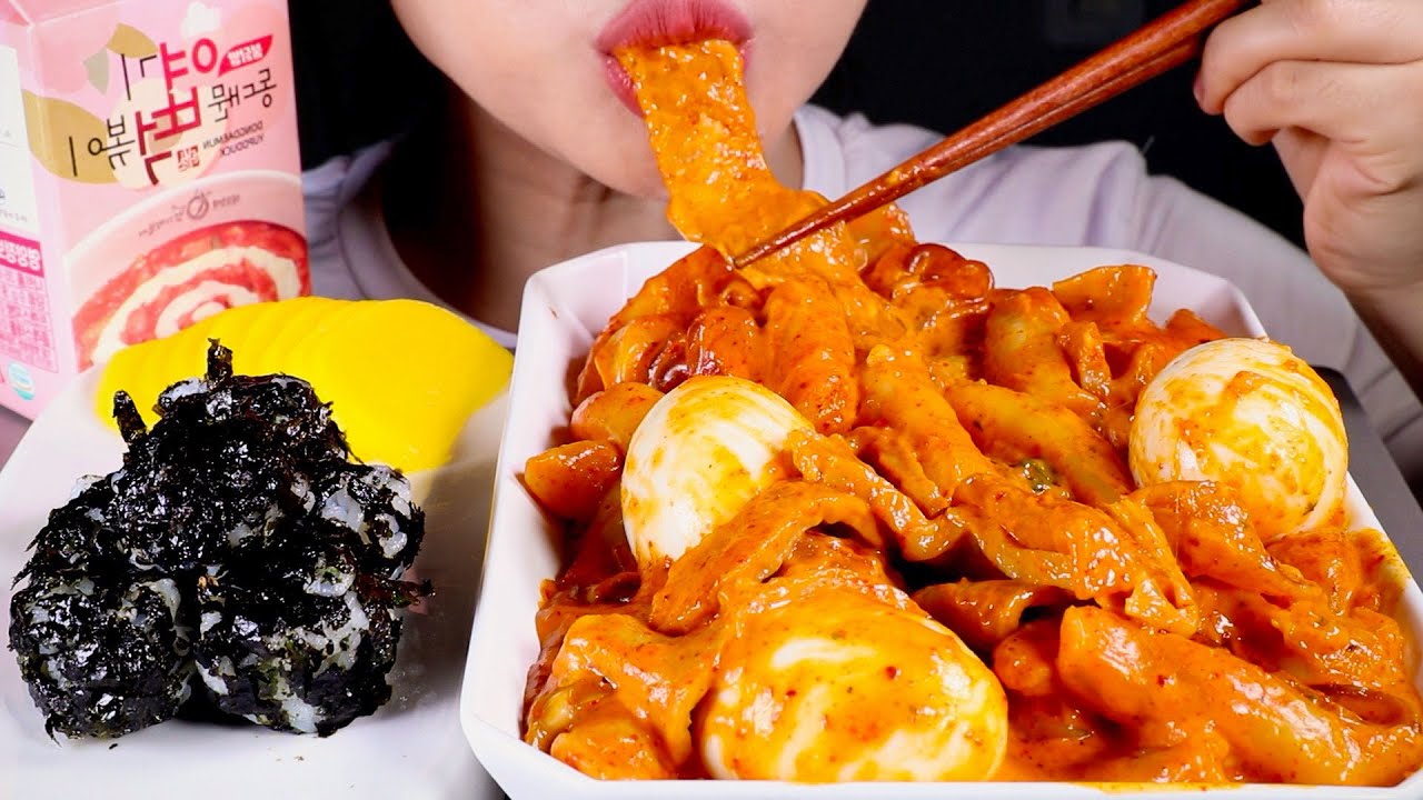 ASMR 반숙계란, 중국당면 추가한 로제엽떡 먹방 | Rose Tteokbokki with Boiled Eggs and Glass Noodles (Yupdduk) | Mukbang