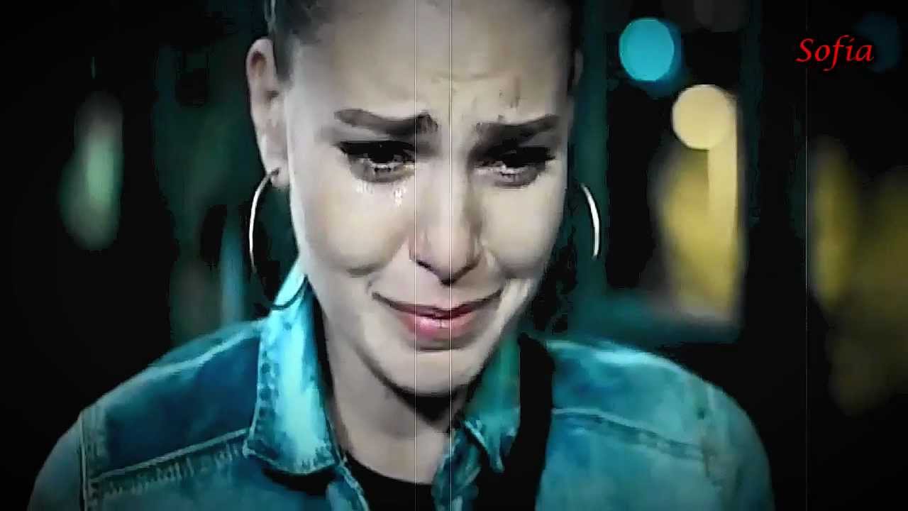 Ecevit & Ahu ► Aciyor (Greek Lyrics)