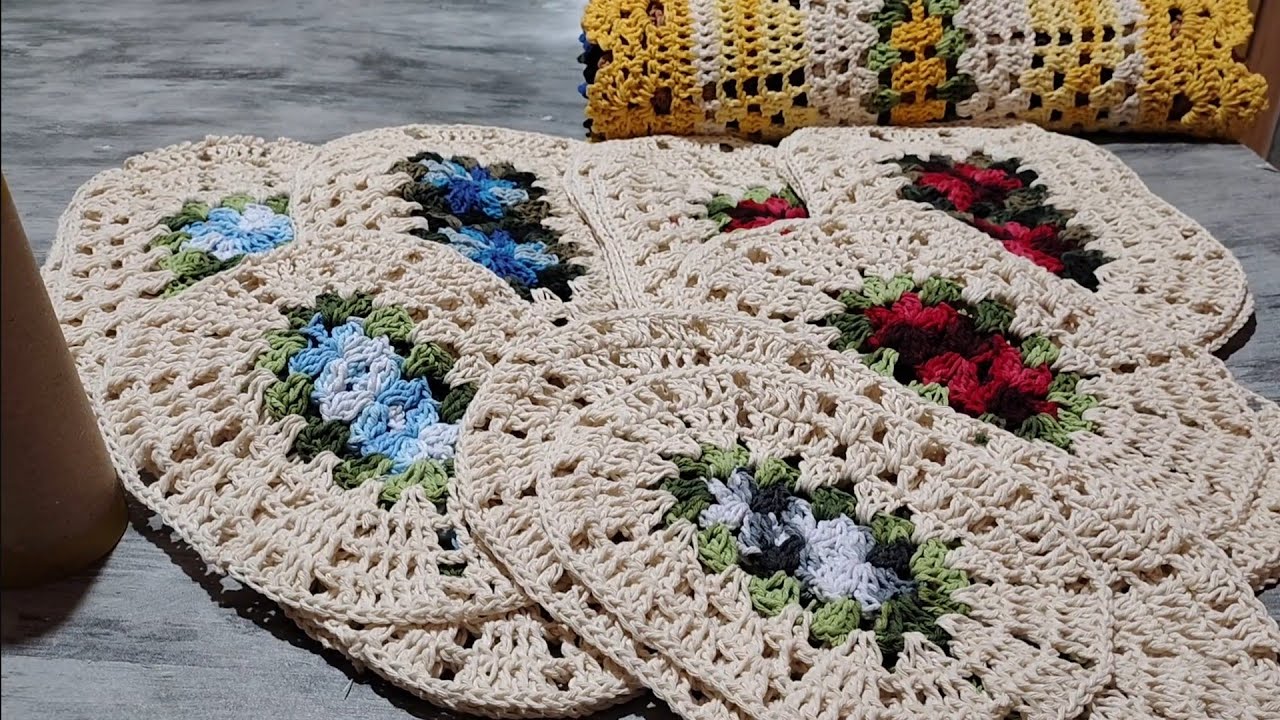 3 modelos com a mesma cor #Produçãodebases #crochesanacastro