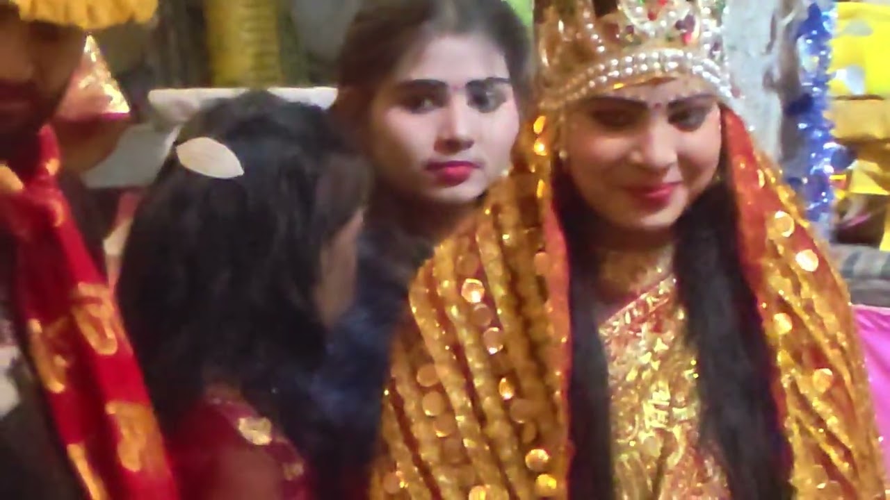 Sita swayamvar Ram Dhanush ko todte hue