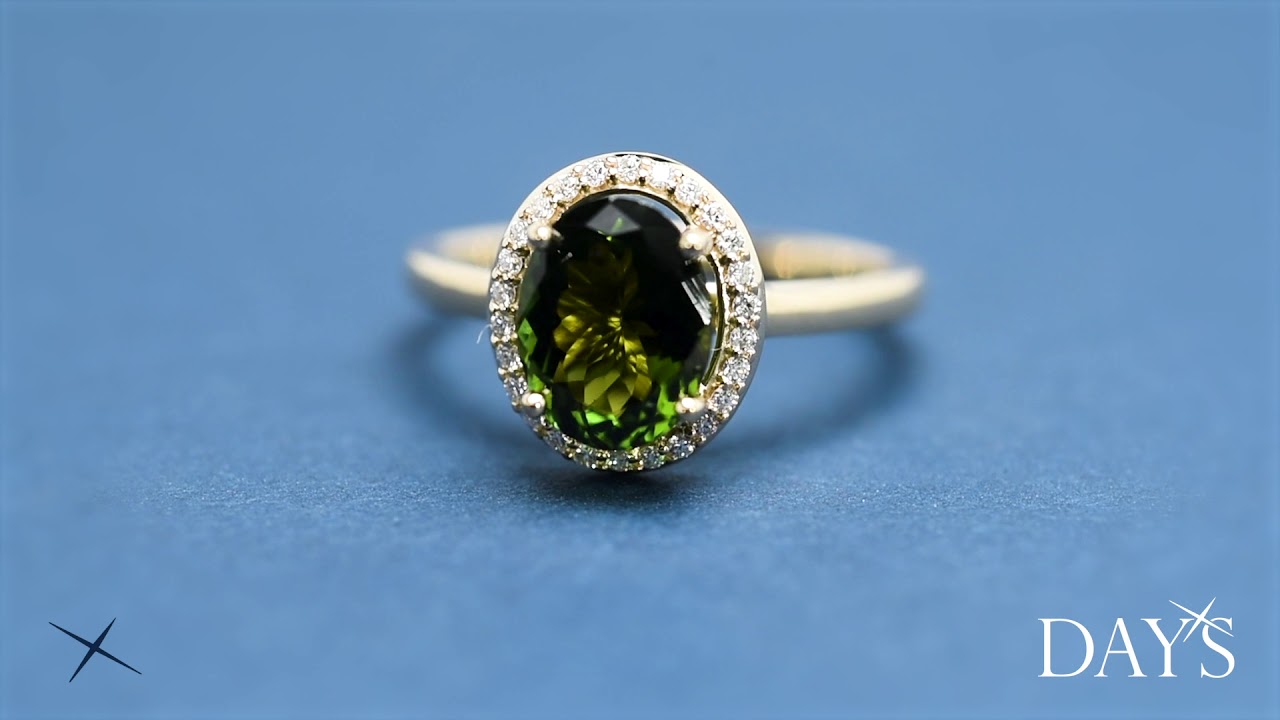 Maine Green Tourmaline Ring in 14kt Yellow Gold with Diamonds (1/10ct tw)