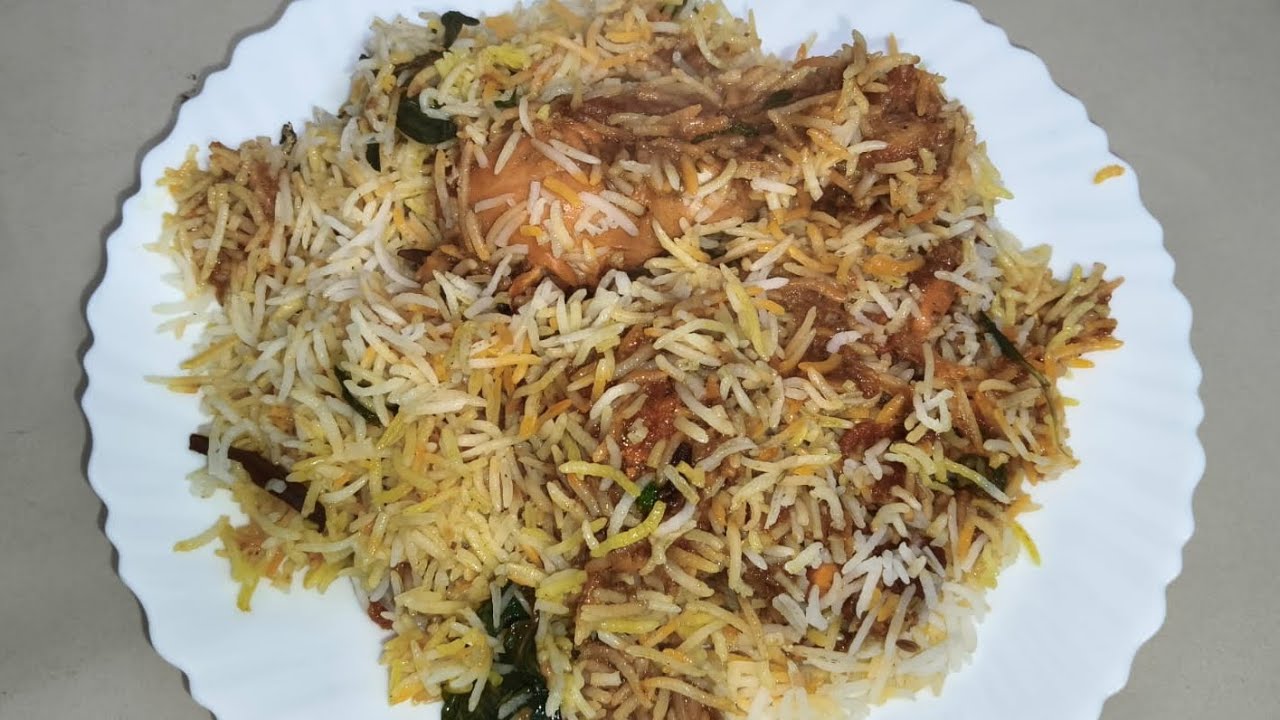 Bawarchi style chicken tikka biryani recipe 😋🤤