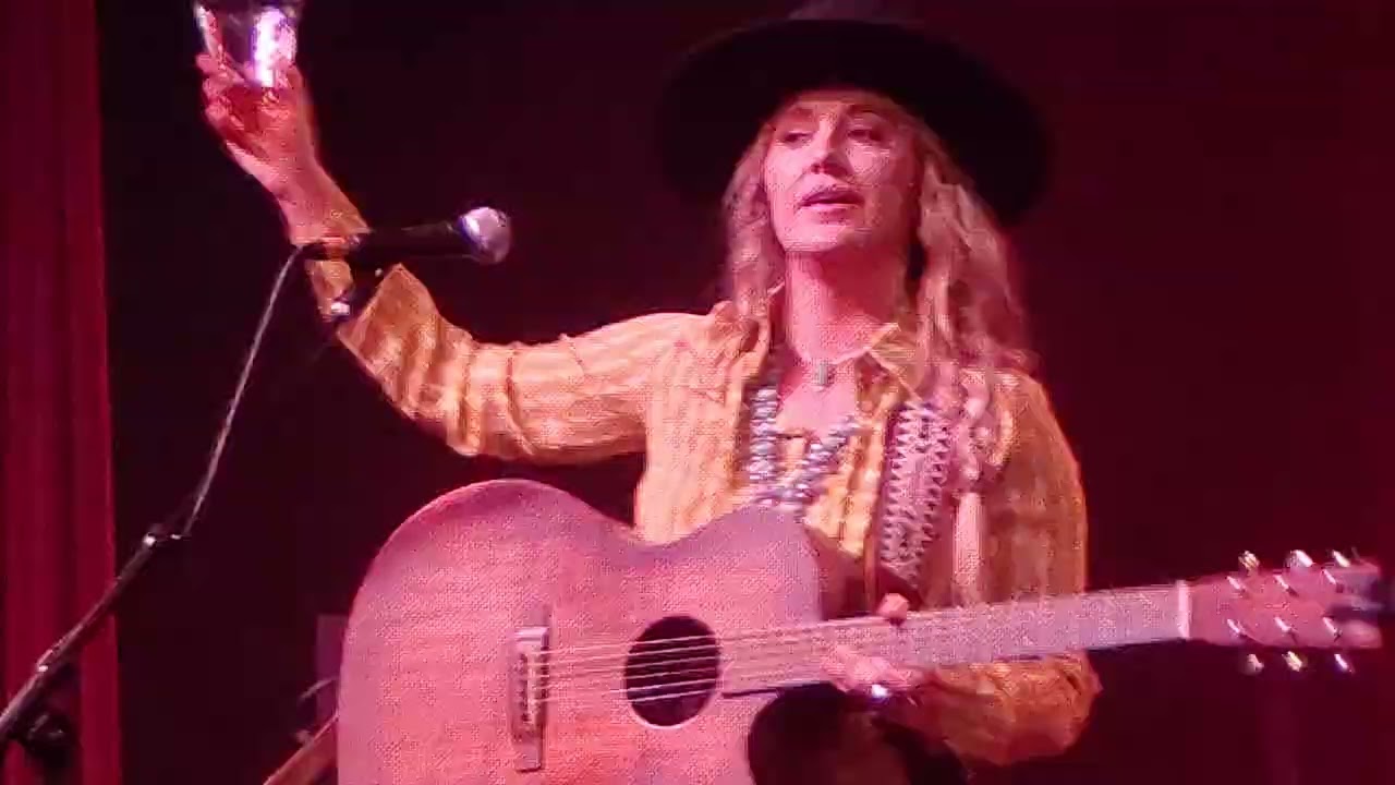 LAINEY WILSON (Live) Complete set 6/28/2022 KNIX Acoustic Summer, Marquee Theatre Tempe AZ.