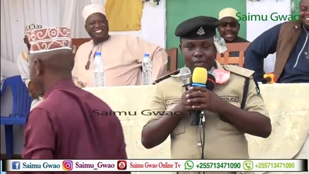 KAMANDA WA POLISI AITEKA HADHARA CHANIKA NA KUMIMINIWA MIPESA KIBAO BAADA YA KUWEKA MKADIMA MZITO.