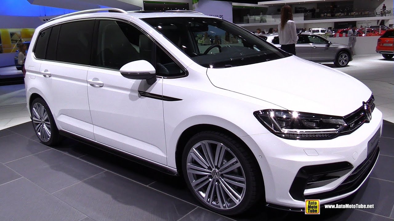 2016 Volkswagen Touran R-Line 2.0 TDI - Exterior and Interior Walkaround - 2015 Geneva Motor Show