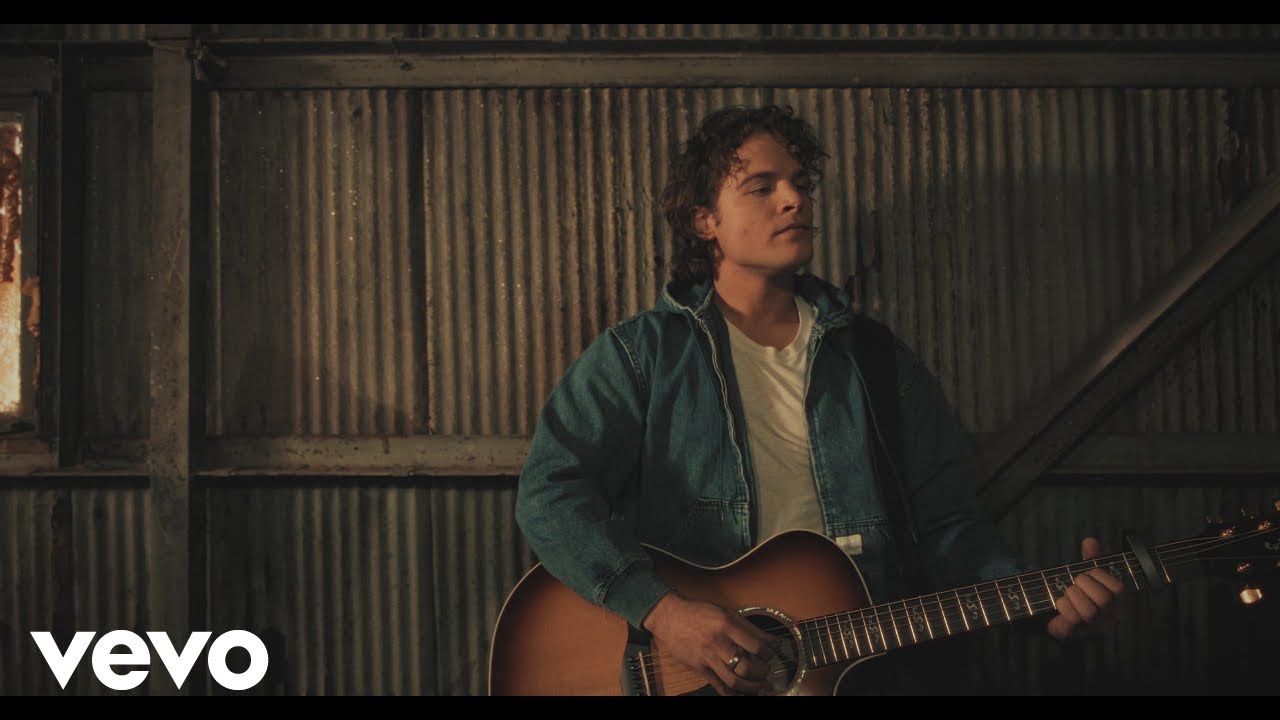Max McNown - Call Me If You Miss Me