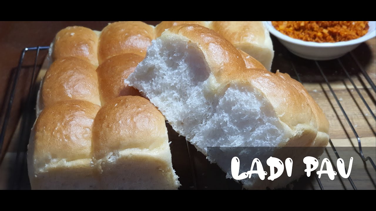 Simple and soft Ladi pav | Dinner Rolls | Single Rise Ladi pav | Eggless Ladi Pav