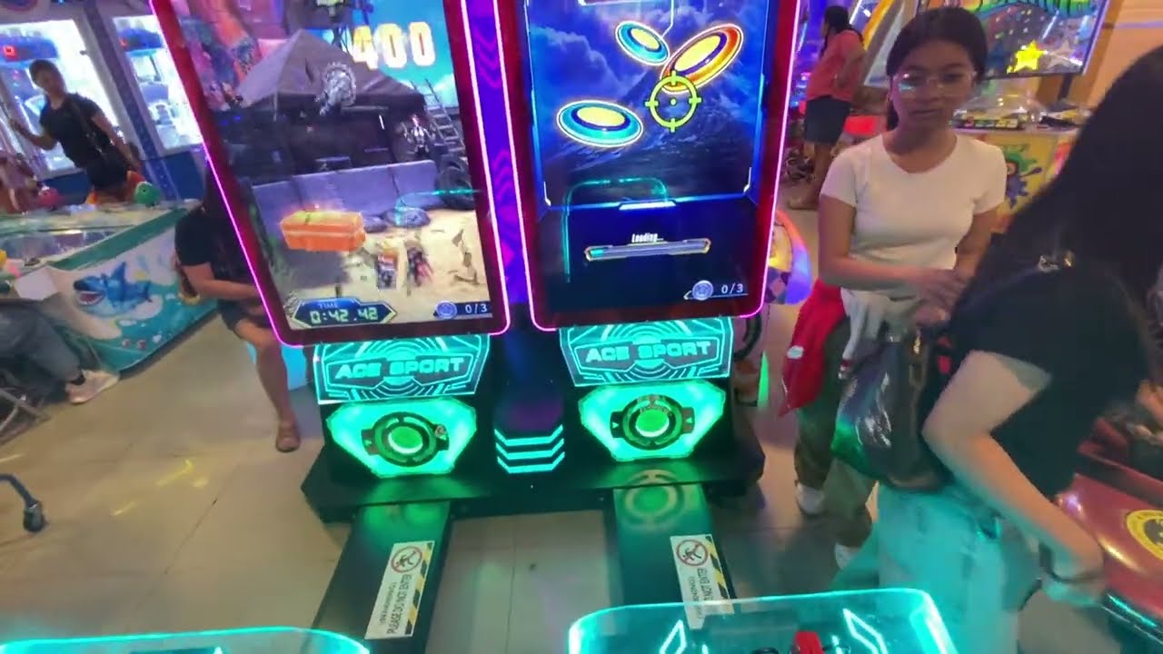 Pomni Plays Bullseye Crack Shot Bodycam Edition