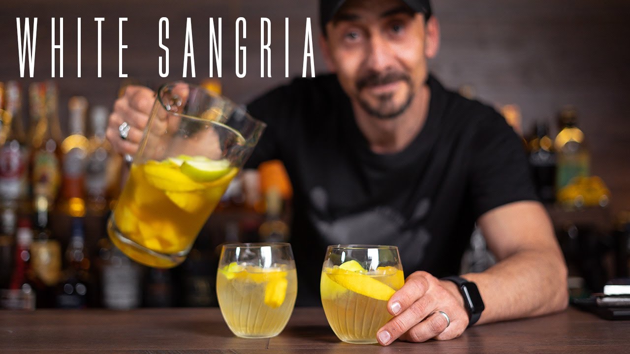 Как приготовить самую вкусную белую сангрию с бузиной и кальвадосом