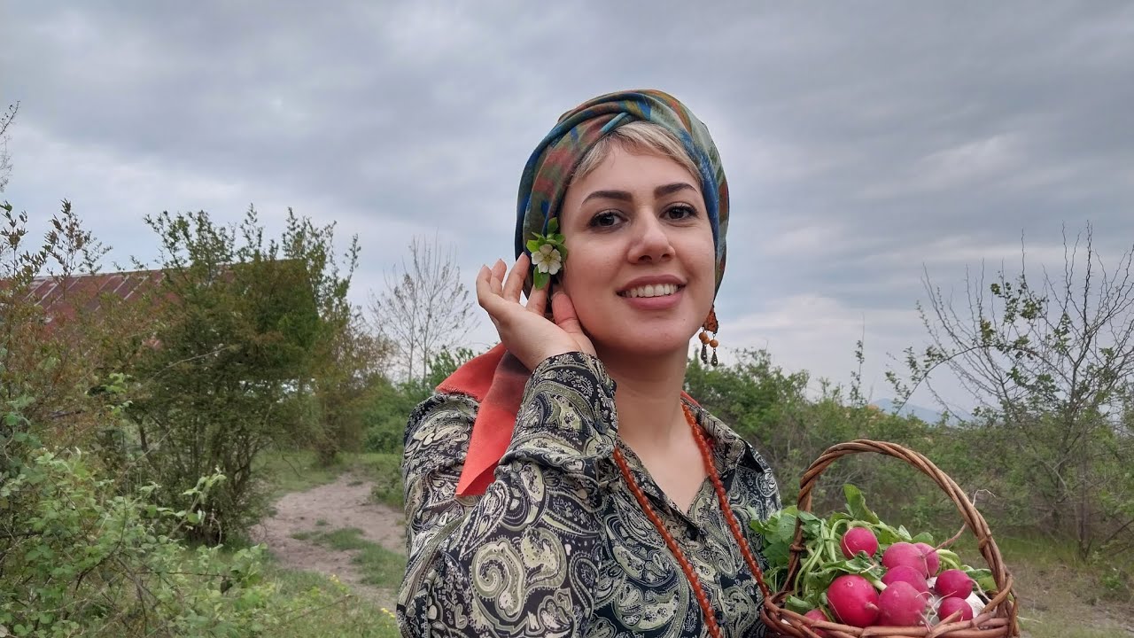 Cooking Iranian food (Ash Reshteh) by village girl | Rural Joy