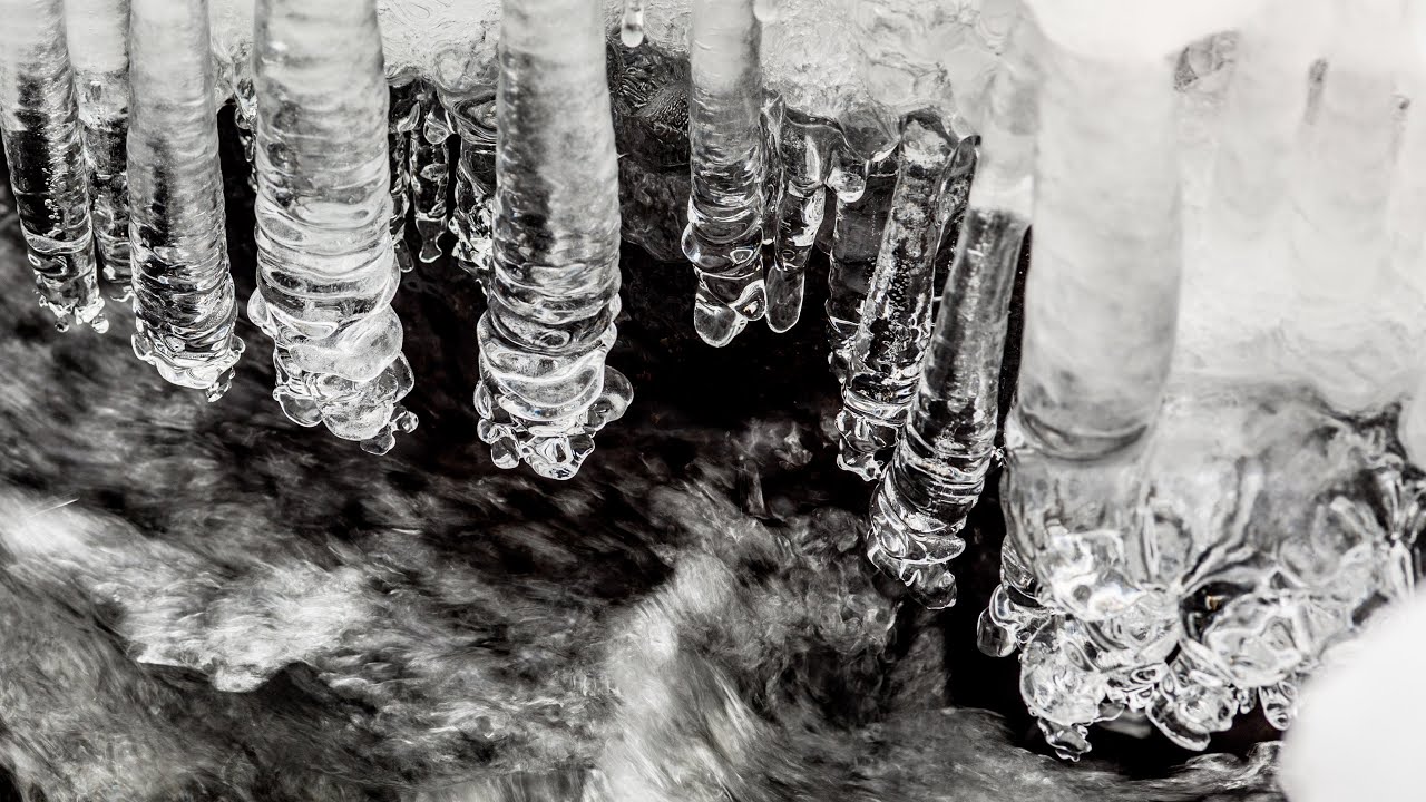 Water and Ice Time Lapse - 4x ZOOM