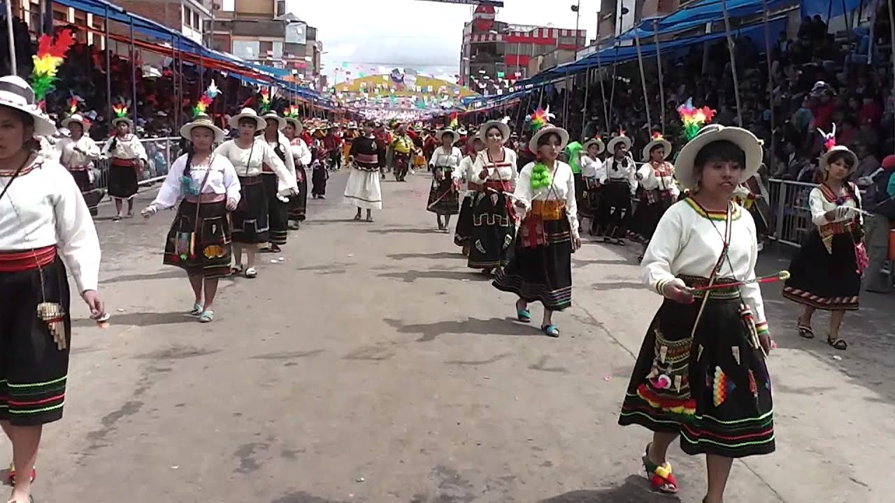 Carnaval de Oruro 2013 - Zampoñeros Hijos del Pagador.