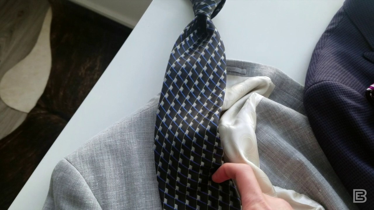 Daily BE | Episode 45: Tie width and jacket lapels