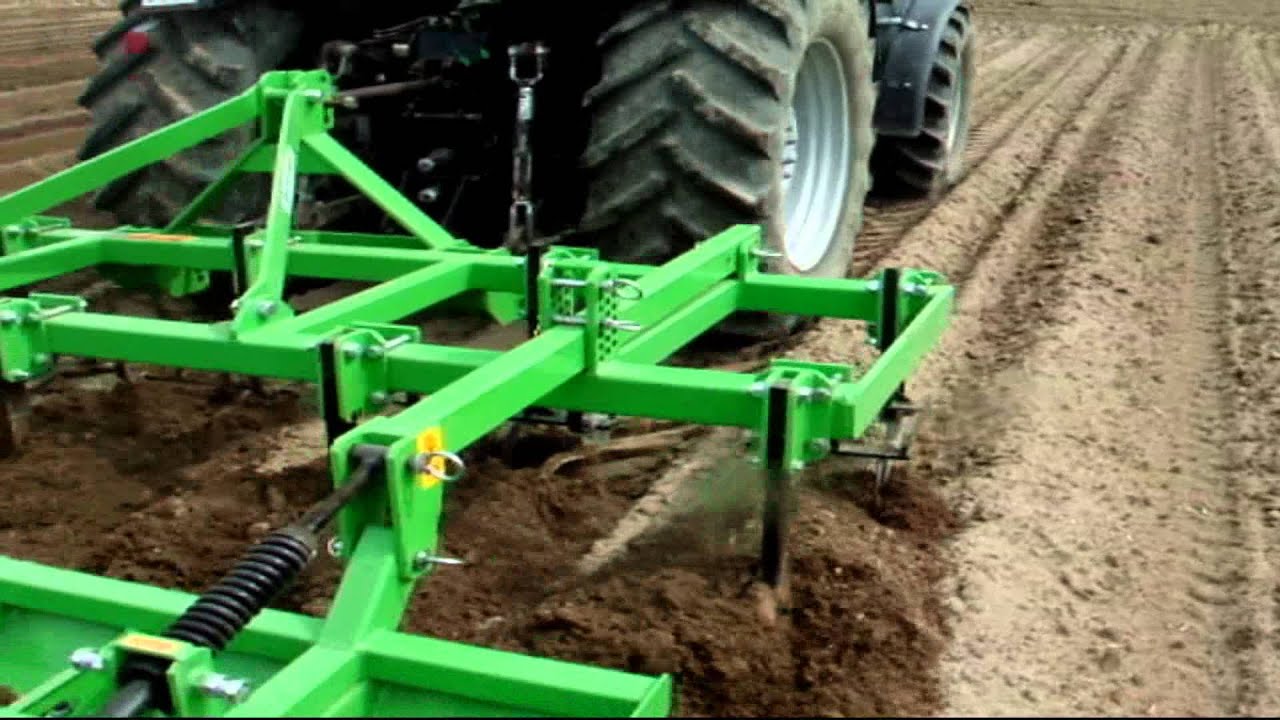 Deutz-Fahr Agroplus 100 + Bomet