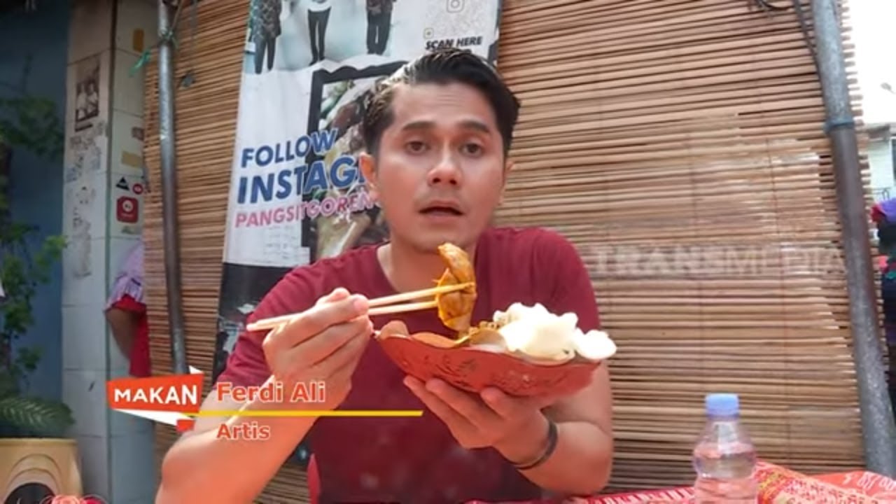 Ferdi Ali Jajan Pangsit Goreng Lek Gino Yang Viral | MAKAN RECEH (04/03/23)