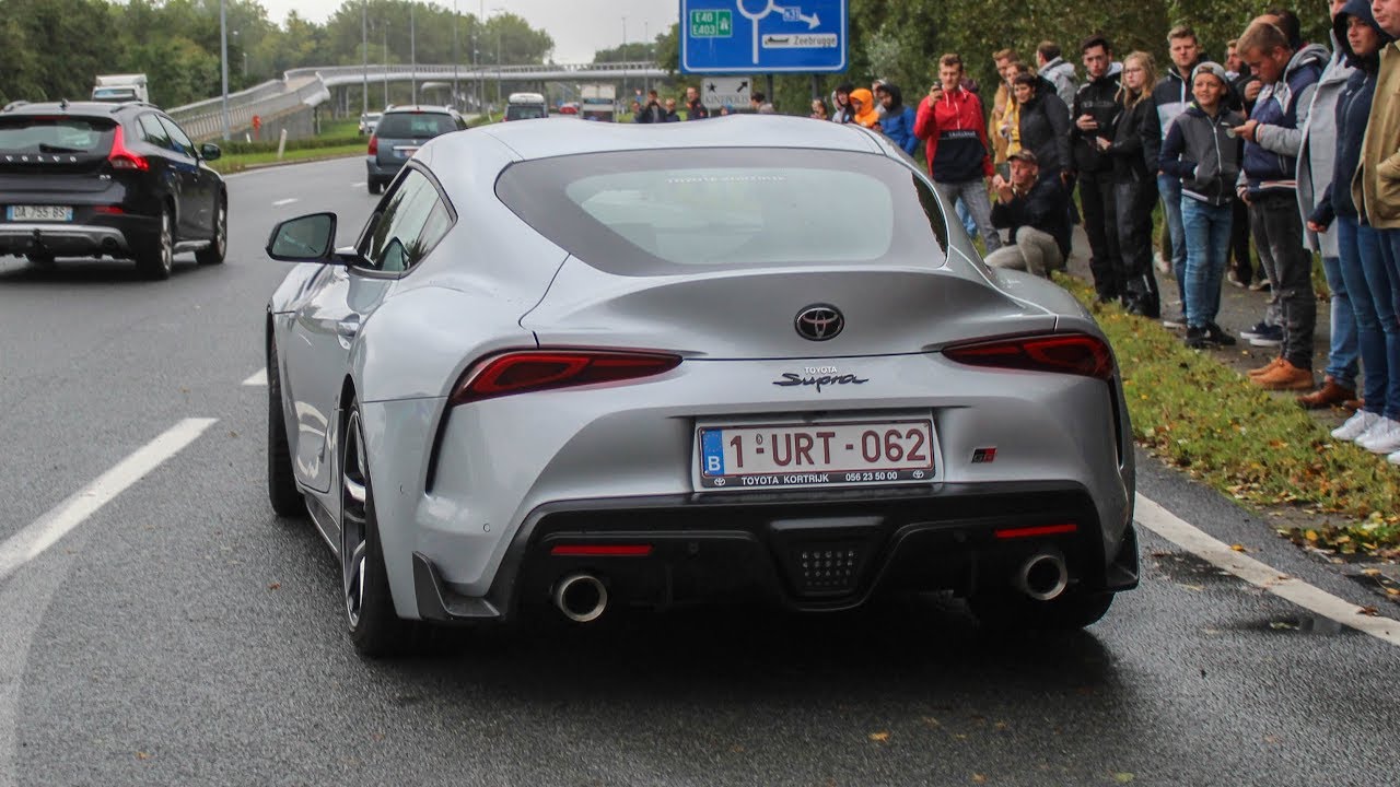 Sportcars leaving a Carshow | Powercars & Coffee 2019