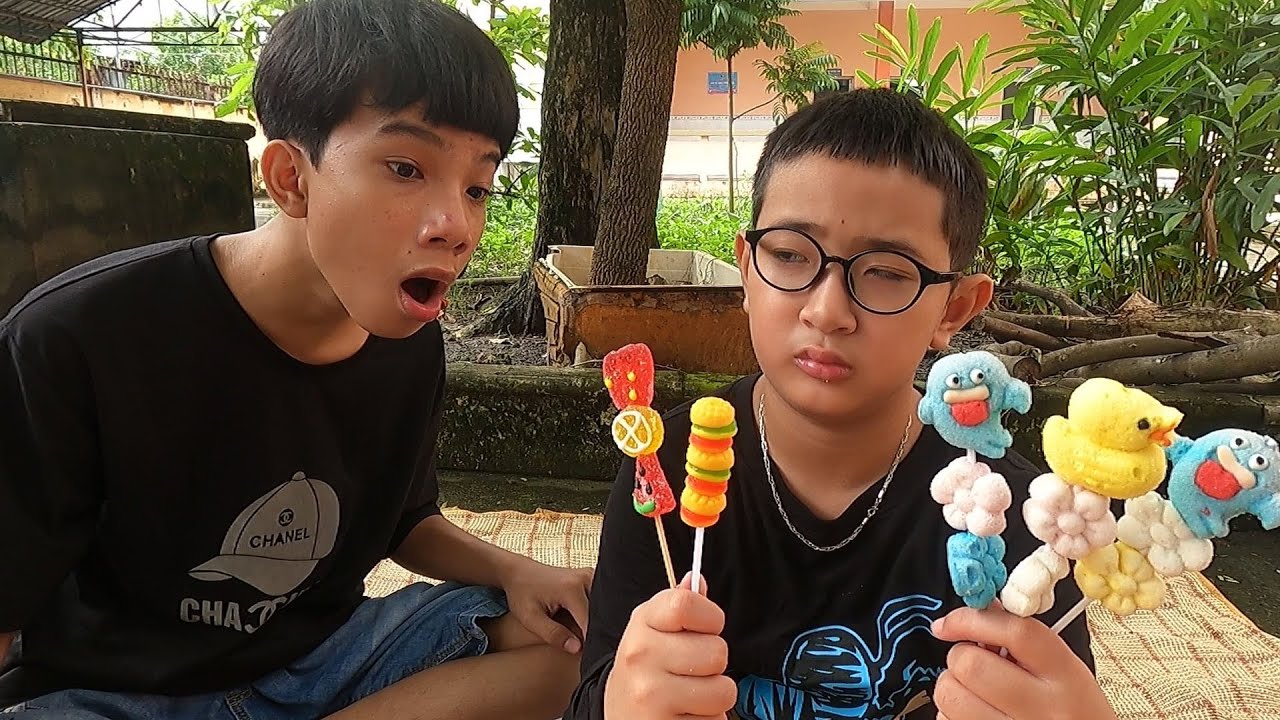 Anh Trai Ghê Gớm - Không Chia Đôi Cây Kem Dưa Hấu Và Cái Kết!