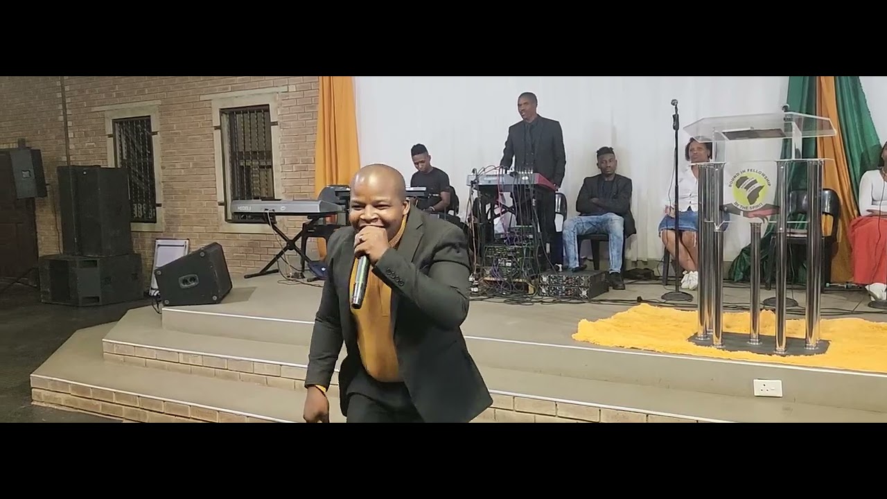 MR S TOTANA CROSSOVER 2023