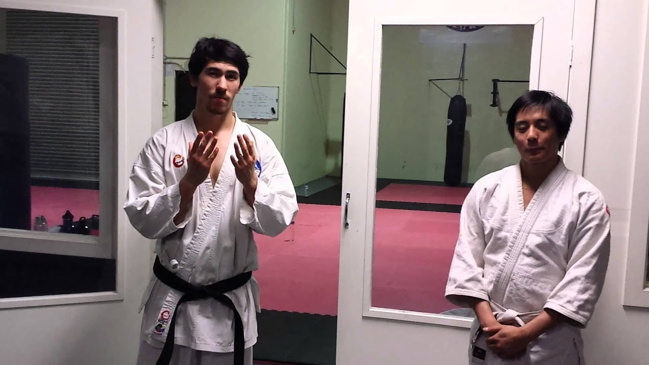 Self Defense Technique - The Fence