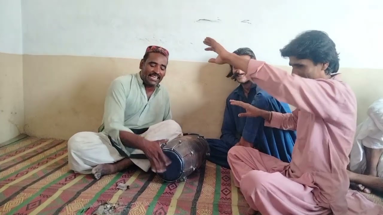 غزل ،،،،،،توجہ فرماٸیں