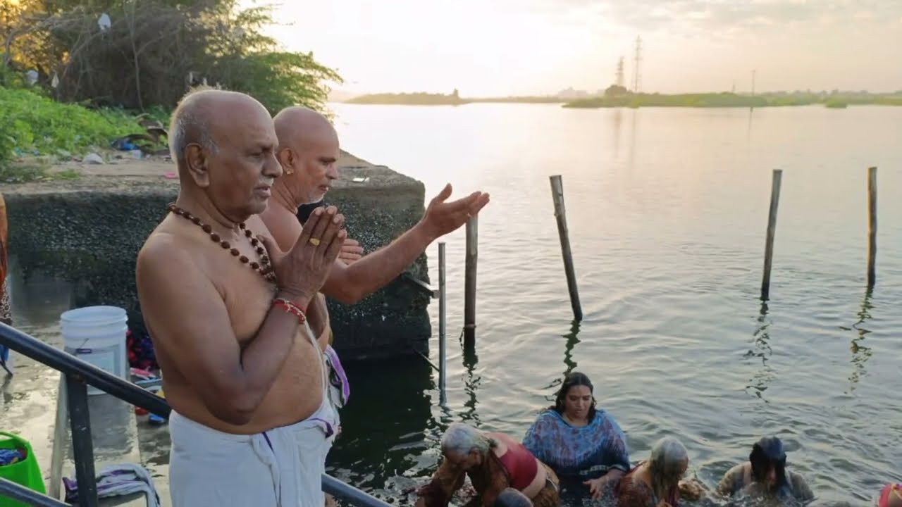 காவேரி நதியில் துலா ஸ்நானம் | ஸ்ரீரங்கம், உப்பிலியப்பன் கோவில் யாத்திரை சிறப்புகள் | Temple Tour