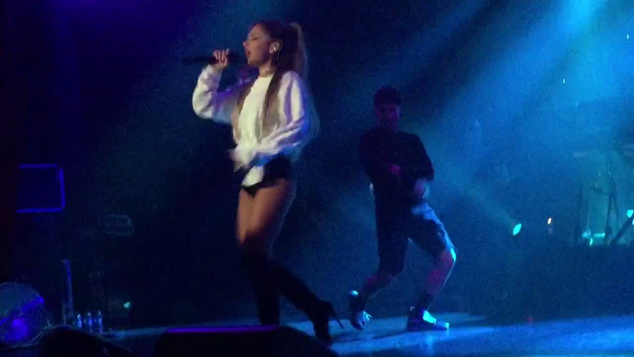 Ariana Grande - Everyday - Le Trianon PARIS 2016