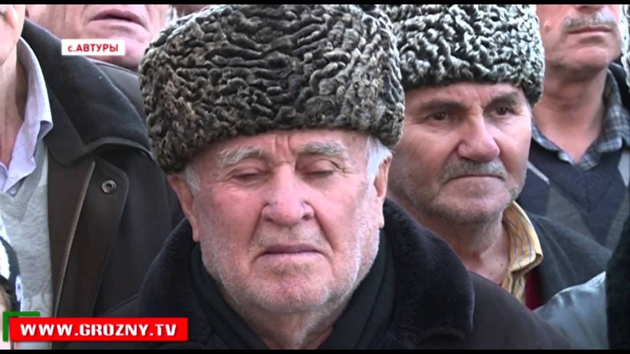 Рамзан Кадыров принял участие в торжественном открытии мечети имени авлия Бамат Гирей Хаджи Митаева