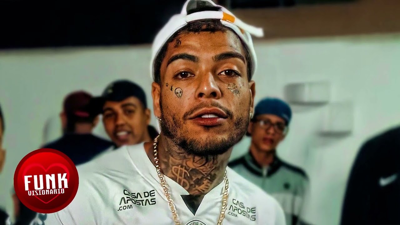 VEJO NA CAPA DA BÍBLIA SAGRADA - MC Kevin (DJ Perera)