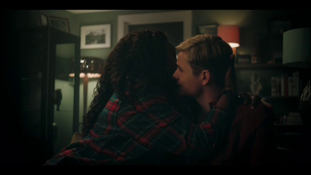 Alex Rider- Hold me While you Wait