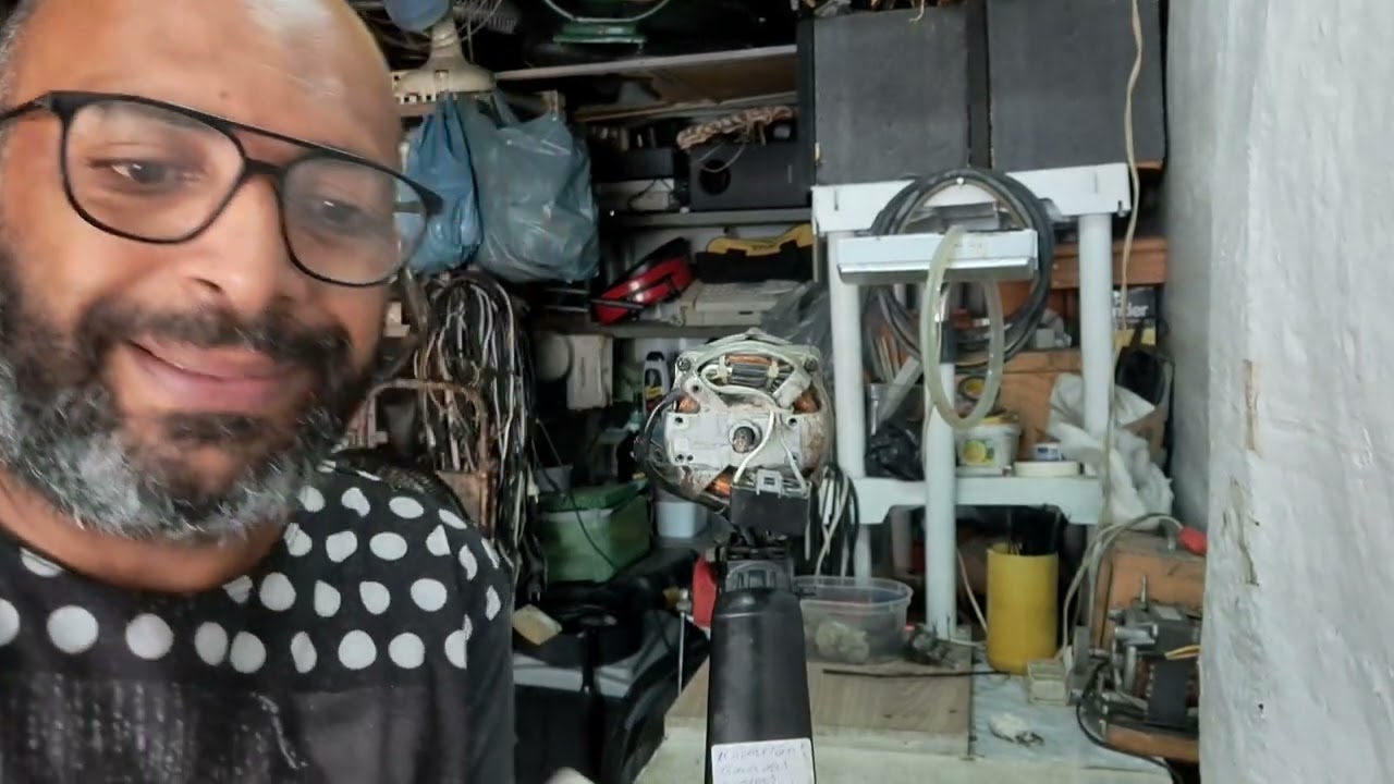 Vamos aprender a trocar buchas do mancal do ventilador Arno laveo!?