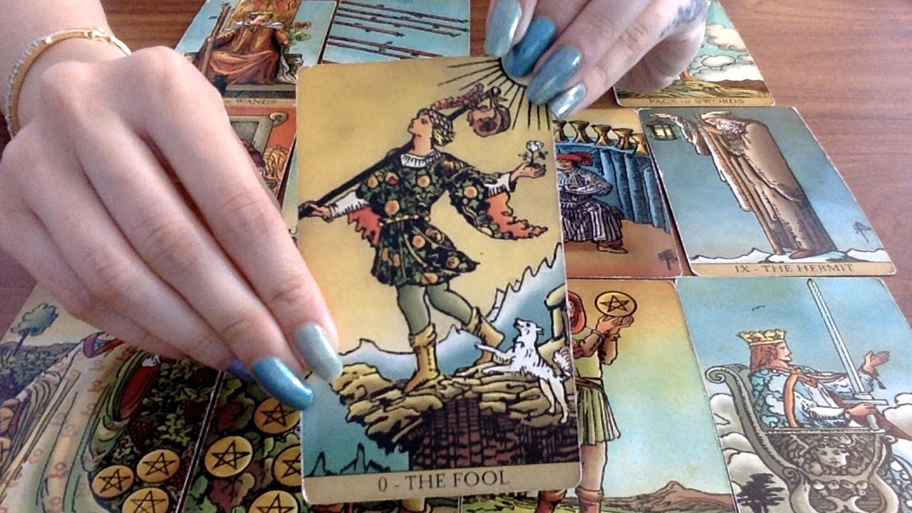 AQUARIUS SOULMATE *I HAVE CHILLS!!!* OCTOBER NOVEMBER 2021 Tarot Reading