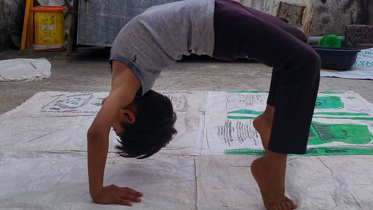 20 min Morning Yoga Workout - Strength & Energy Yoga Flow Himanshu Birla