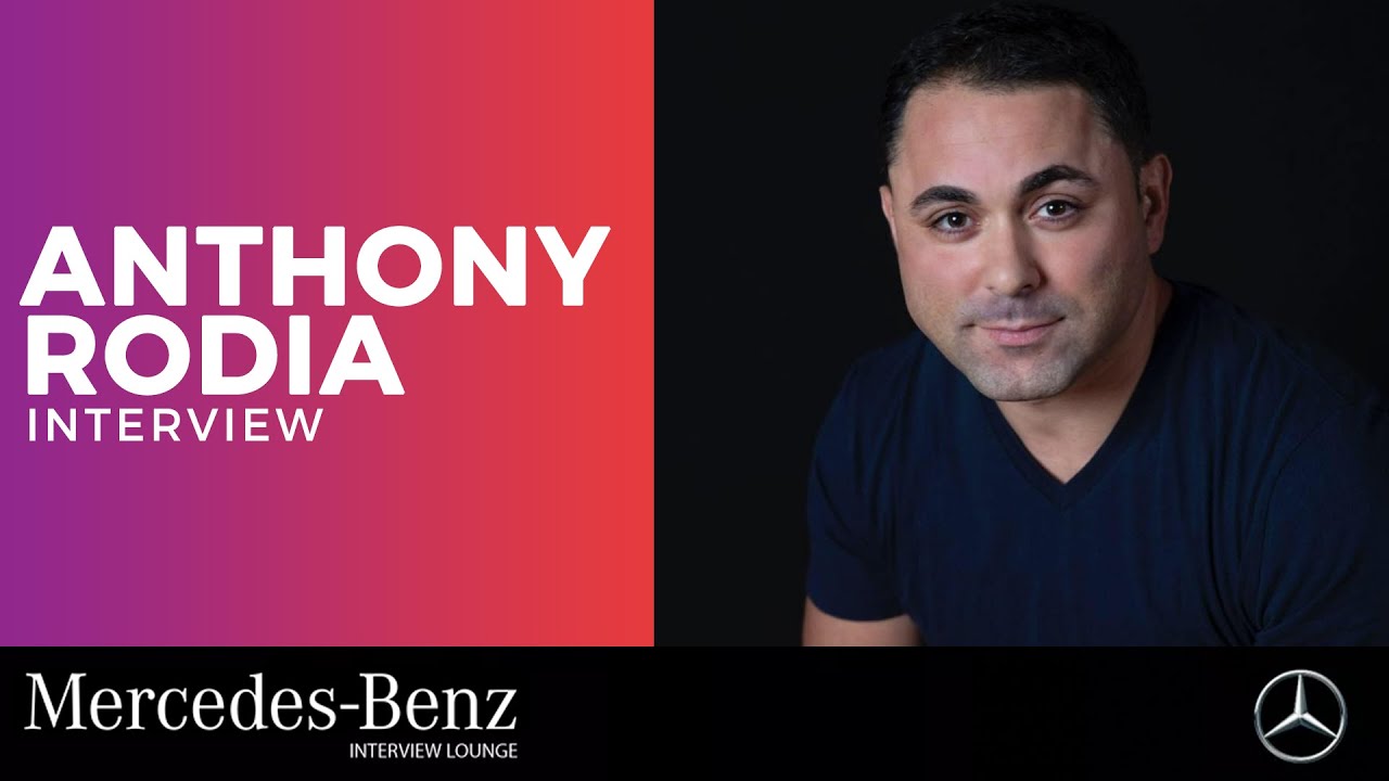 Anthony Rodia Won't Deliver Jokes He Didn't Write Himself | Elvis Duran Show
