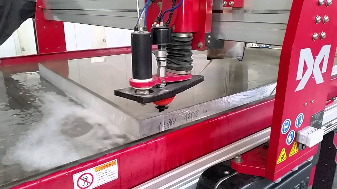 Cięcie strumieniem wody grubych elementów