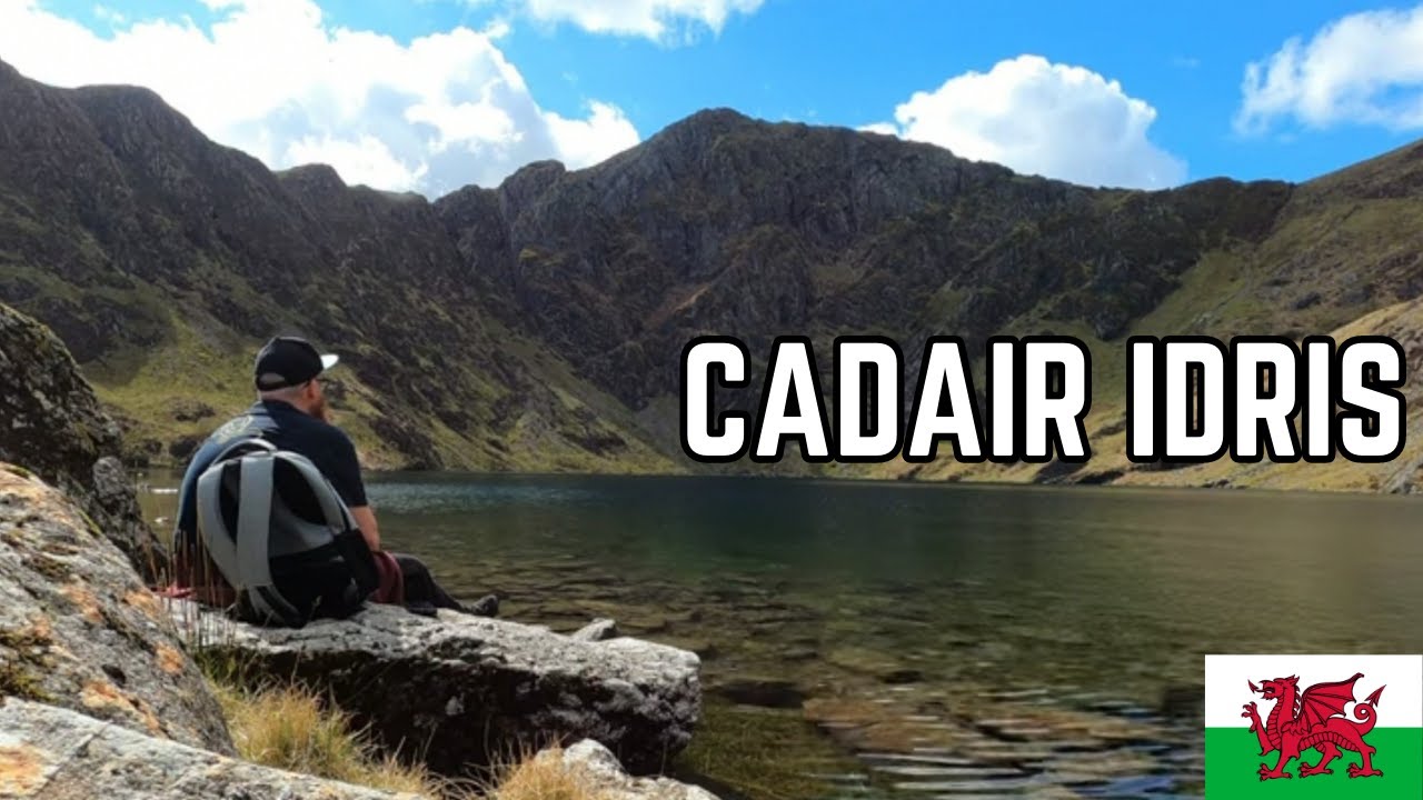 TOUGHEST HIKE SO FAR! | Hiking up Cadair Idris.