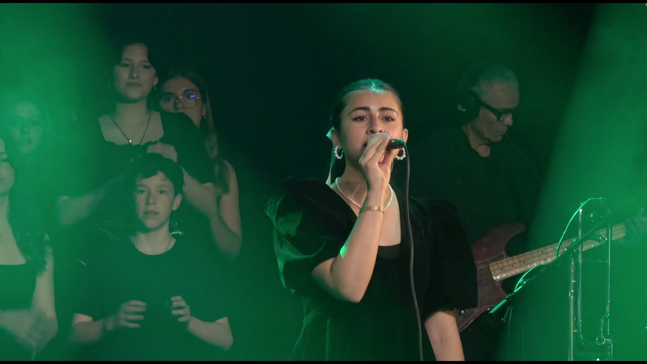 Flowers (Miley Cyrus) - Chorale CHAM du collège Salvador Allende 2024