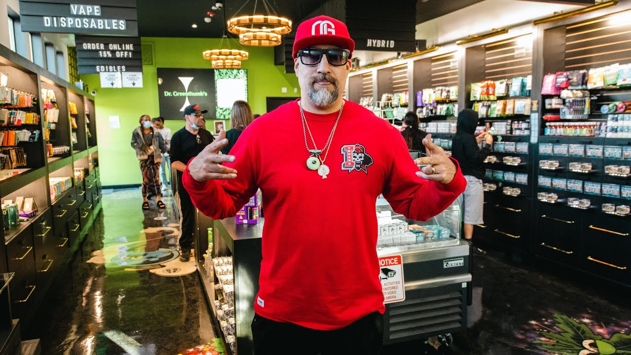 B-Real & Steftone Visit Dr. Greenthumb's In San Diego | BREALTV