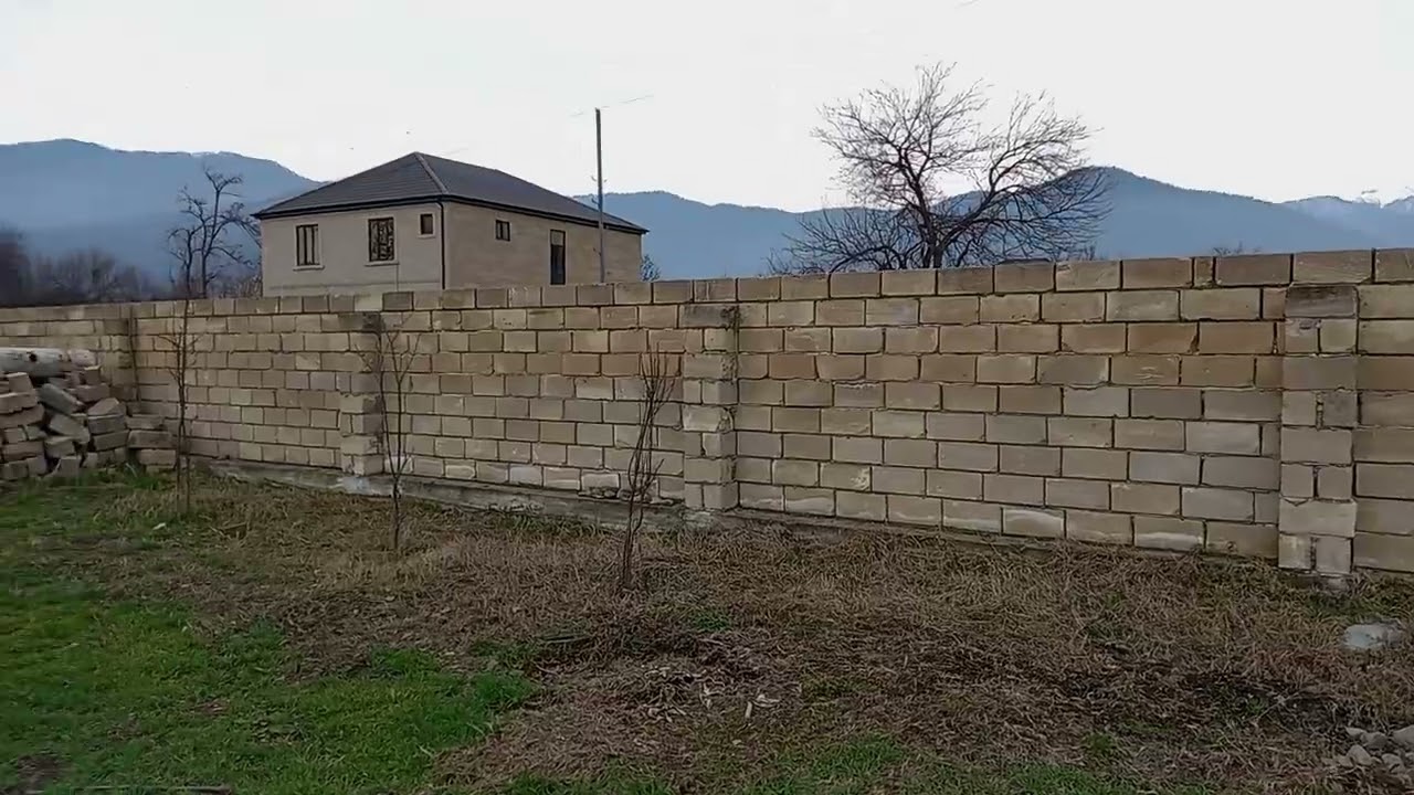 Balakən şəhərində həyətyanı torpaq satılır kupçalıdı sotu 5 min manata